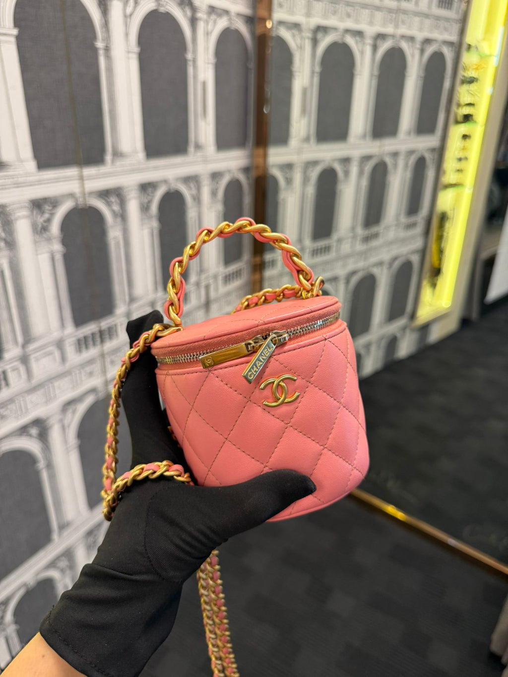 CHANEL MINI VANITY PINK BAG