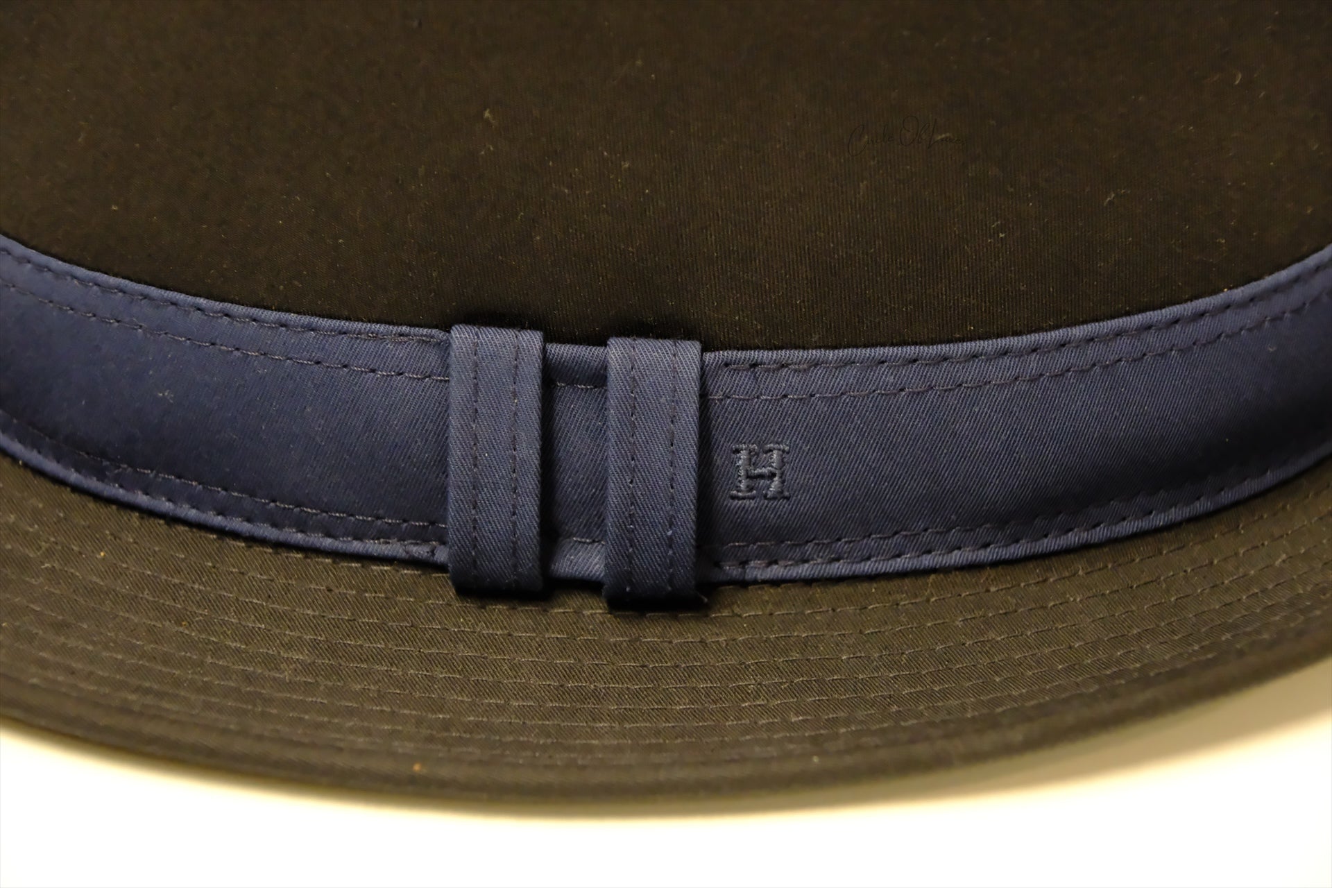 HERMES BLACK COTTON HAT 58cm