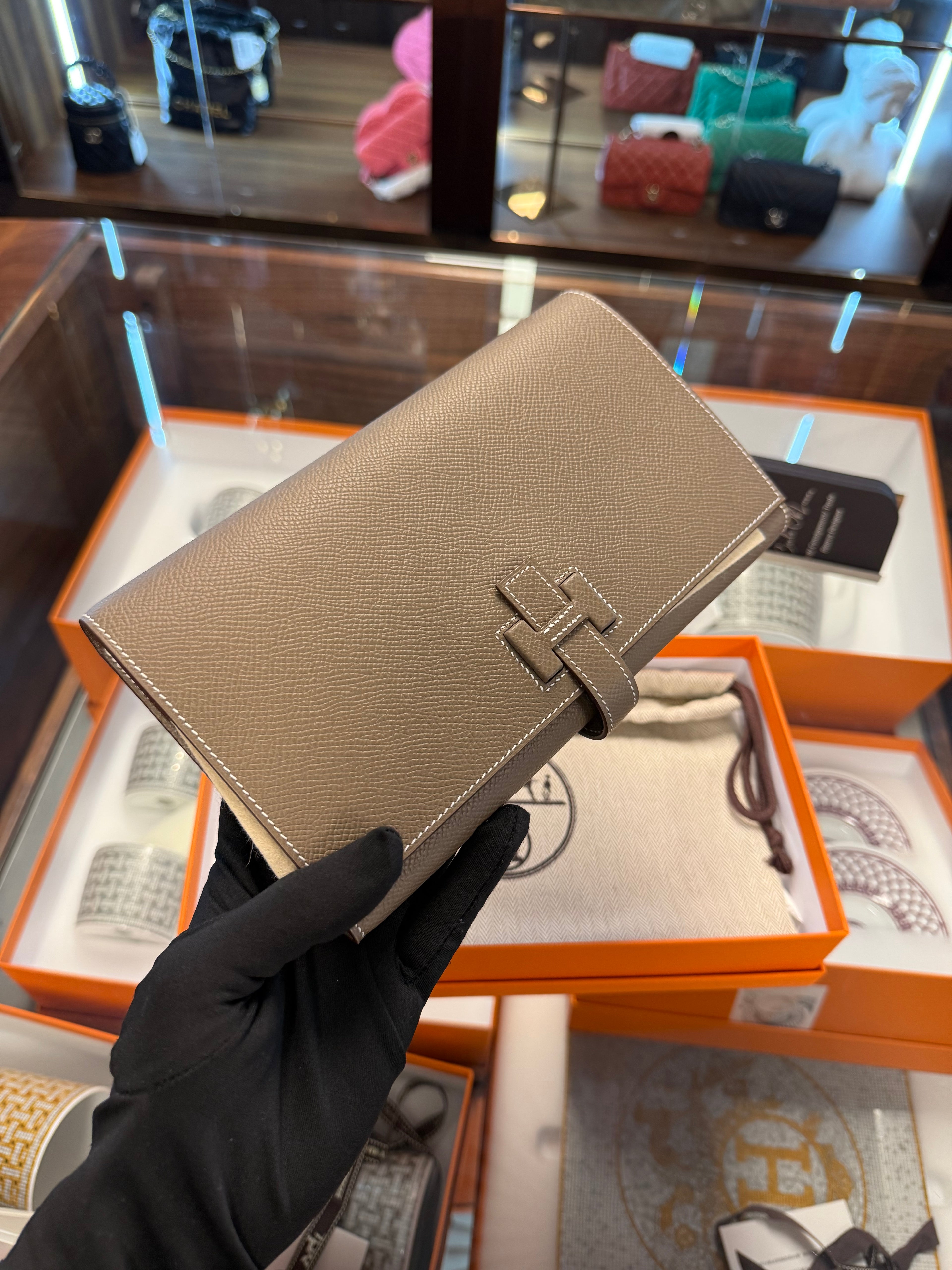 NEW H HERMES PASSANT TOUTENMAIN  WALLET ETOUPE