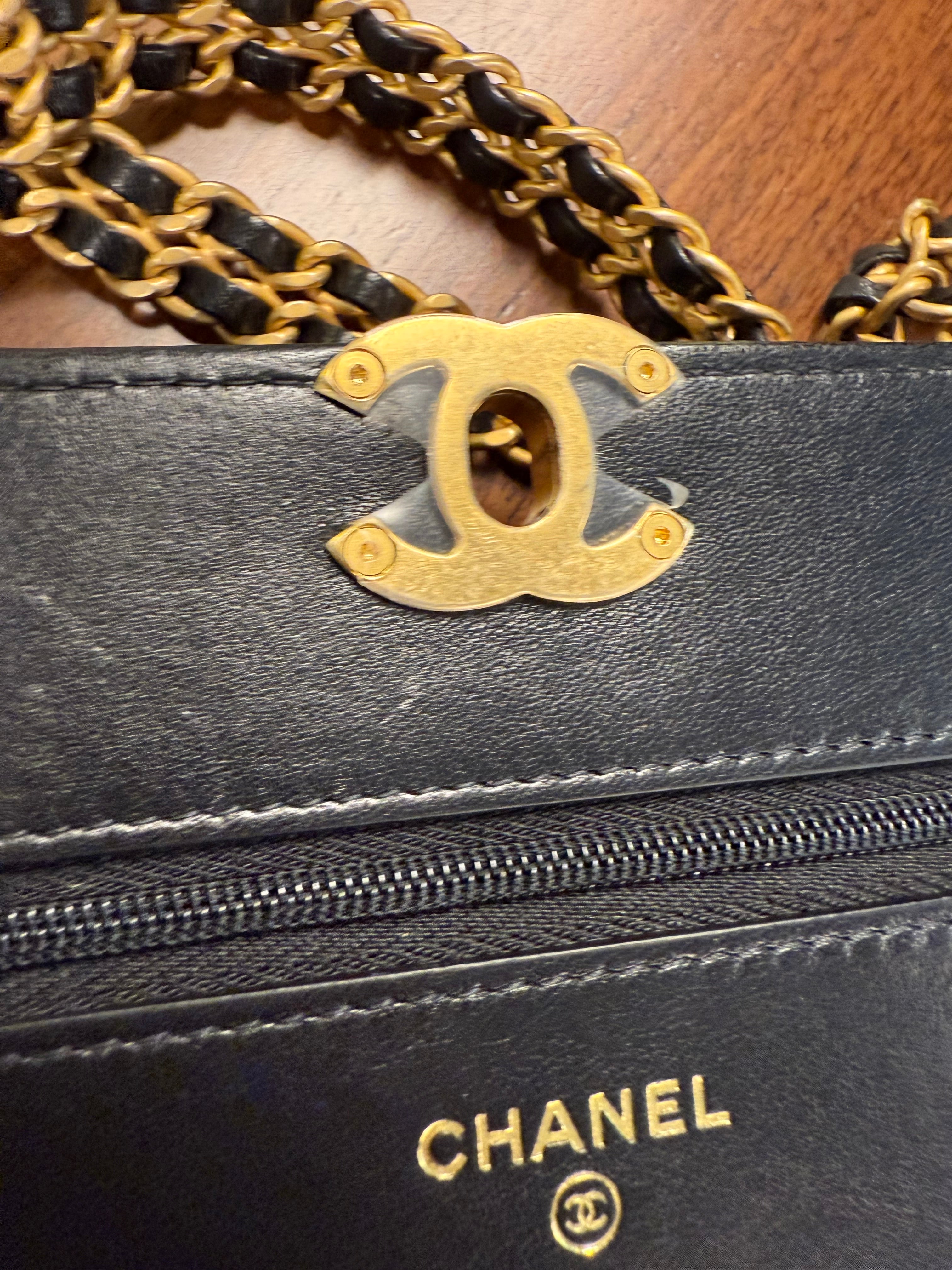 CHANEL BLACK WALLET ON CHAIN SEASONAL GHW