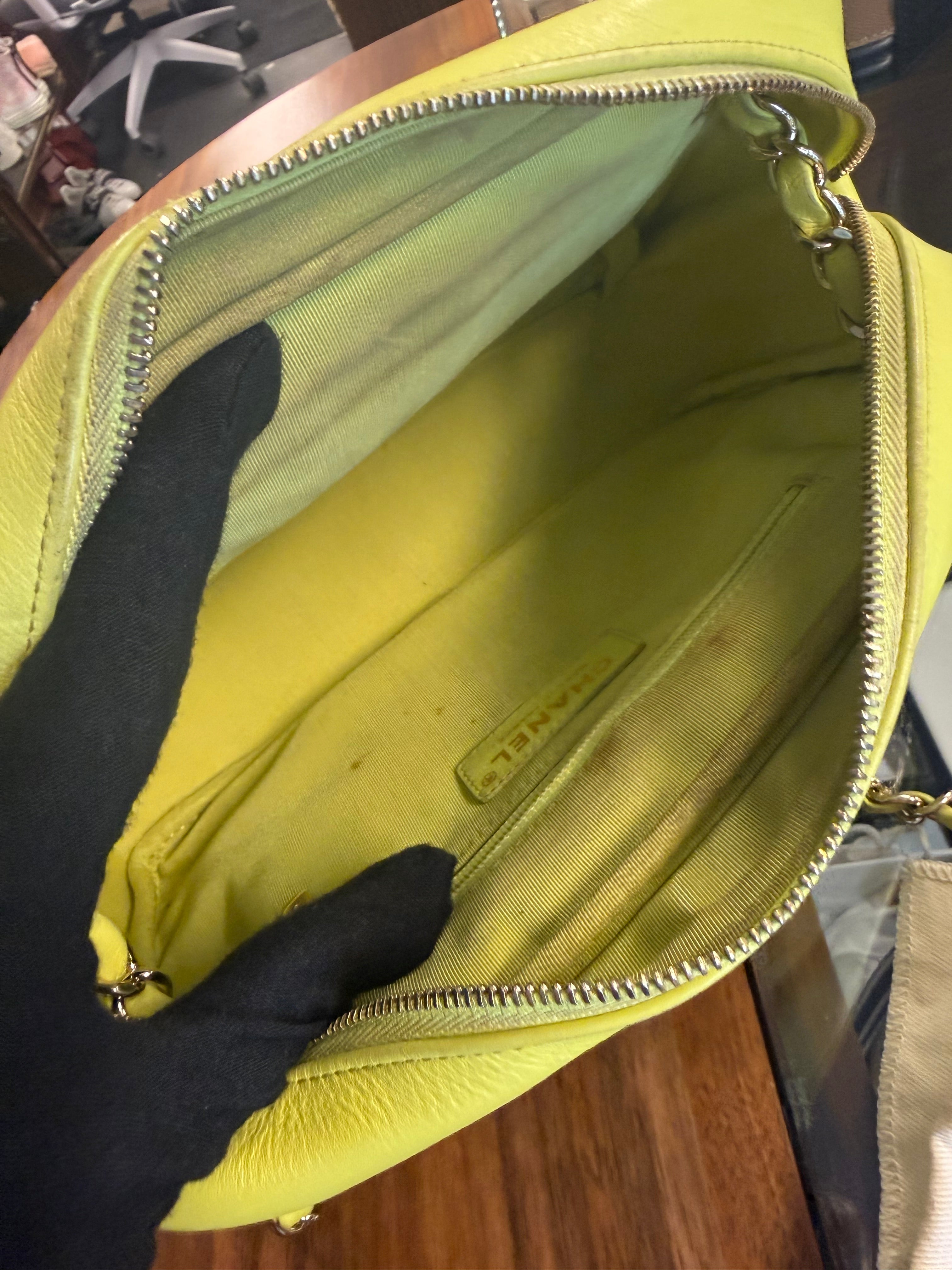 DAILY CHEVRON CALFSKIN YELLOW BAG  CALFSKIN SHW