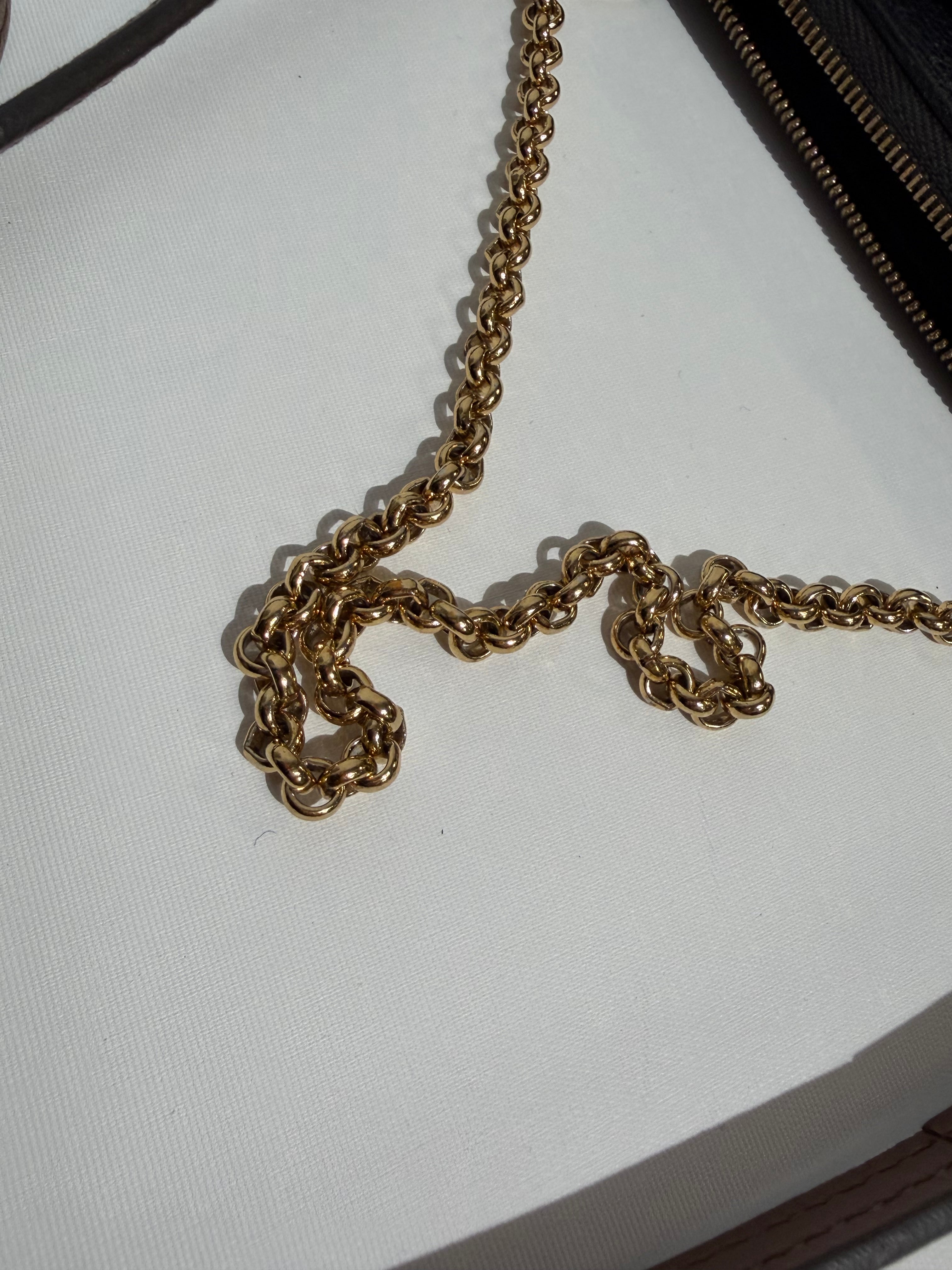 LOUIS VUITTON PALLAS MONOGRAM /NOIR CLUTCH  2