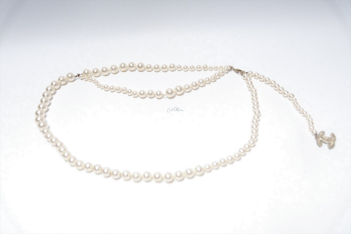 CHANEL CRYSTAL CC FAUX PEARL STRAND CHAIN BELT