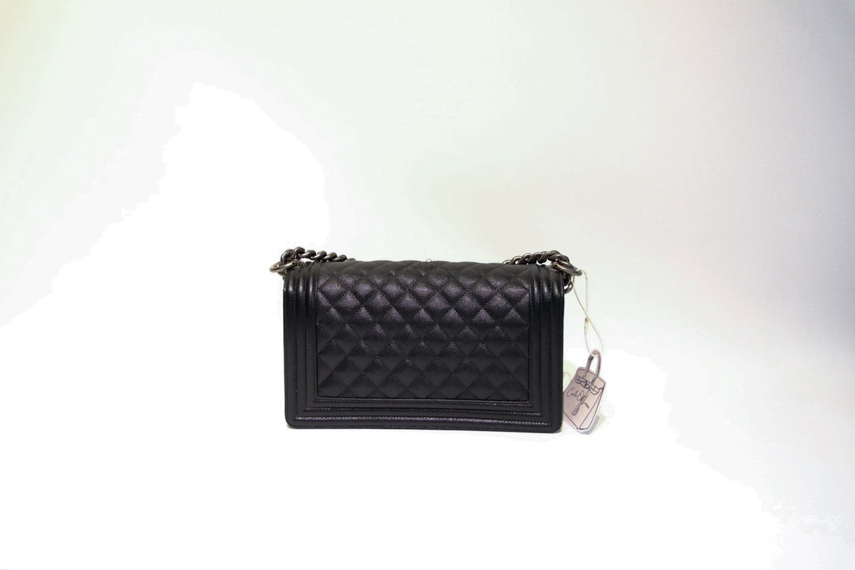 CHANEL OLD MEDIUM BOY CAVIAR RHW