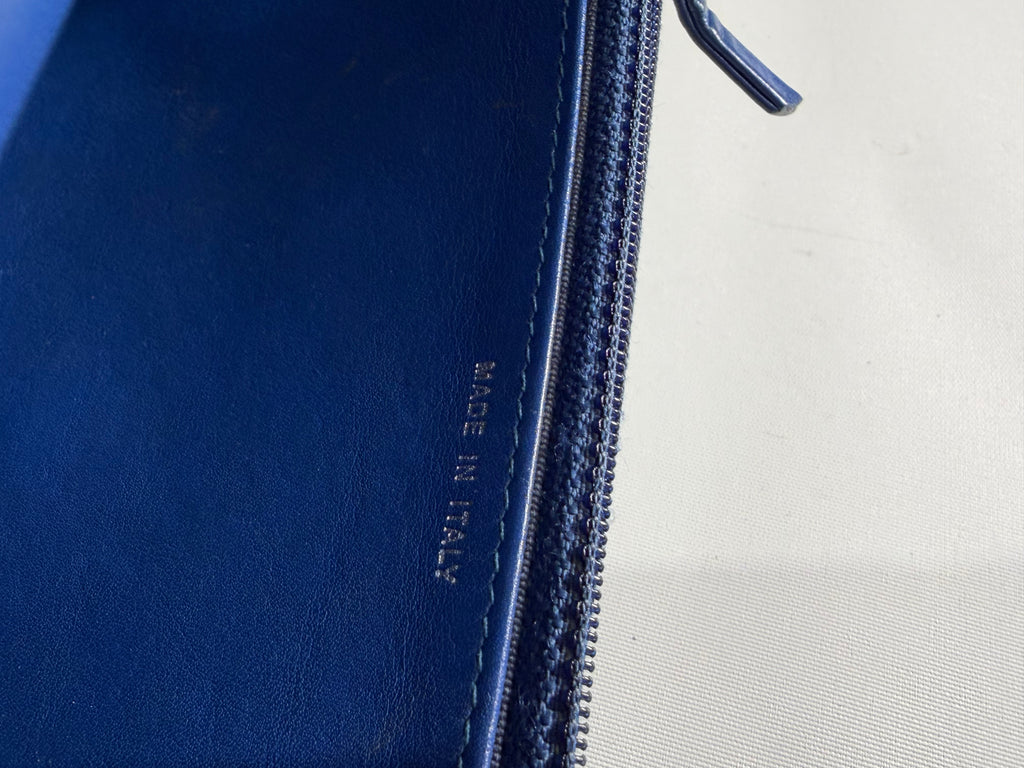 CHANEL WALLET ON CHAIN BLUE /GREEN PATTERN SHW