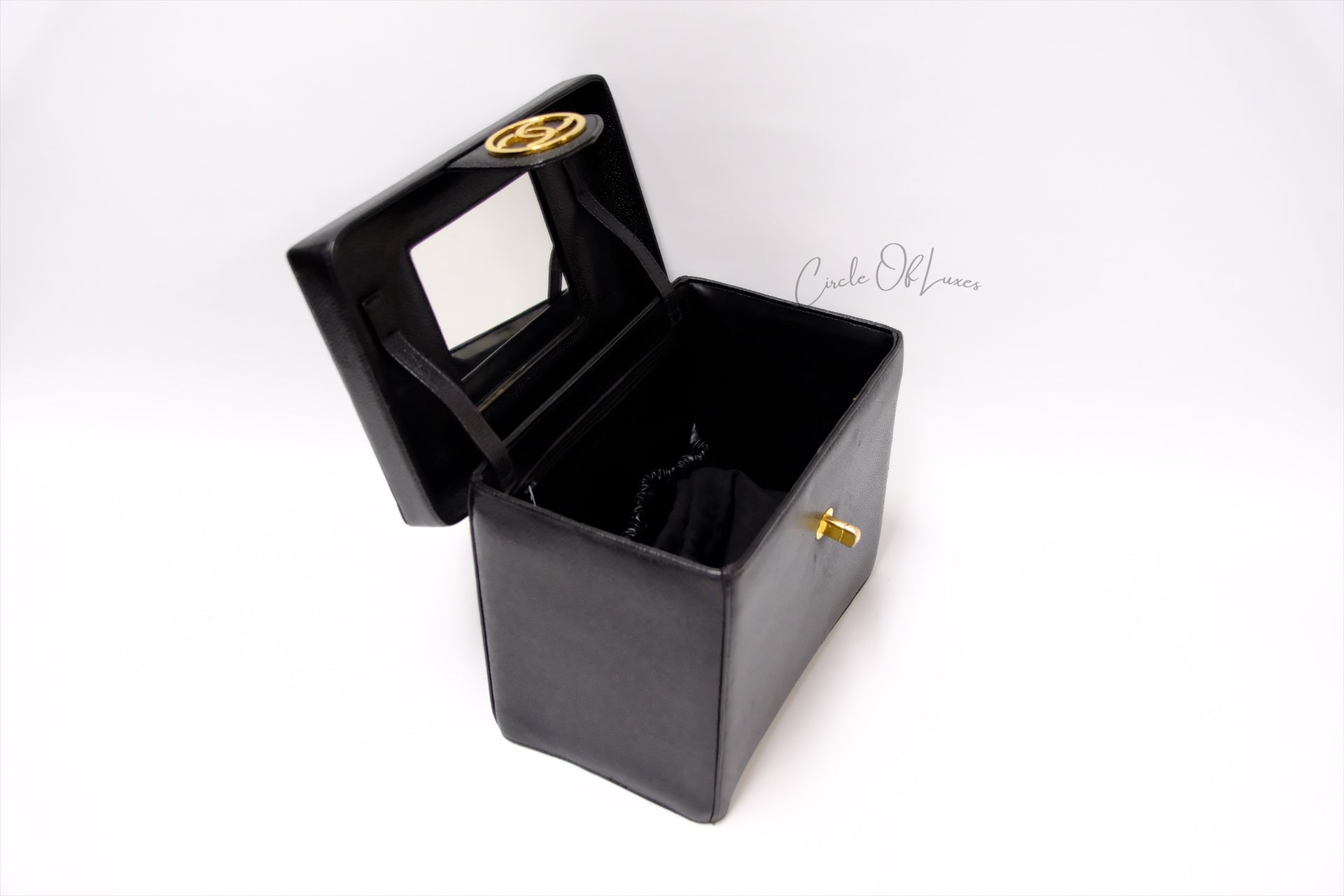 CHANEL VINTAGE VANITY SHOULDER BAG