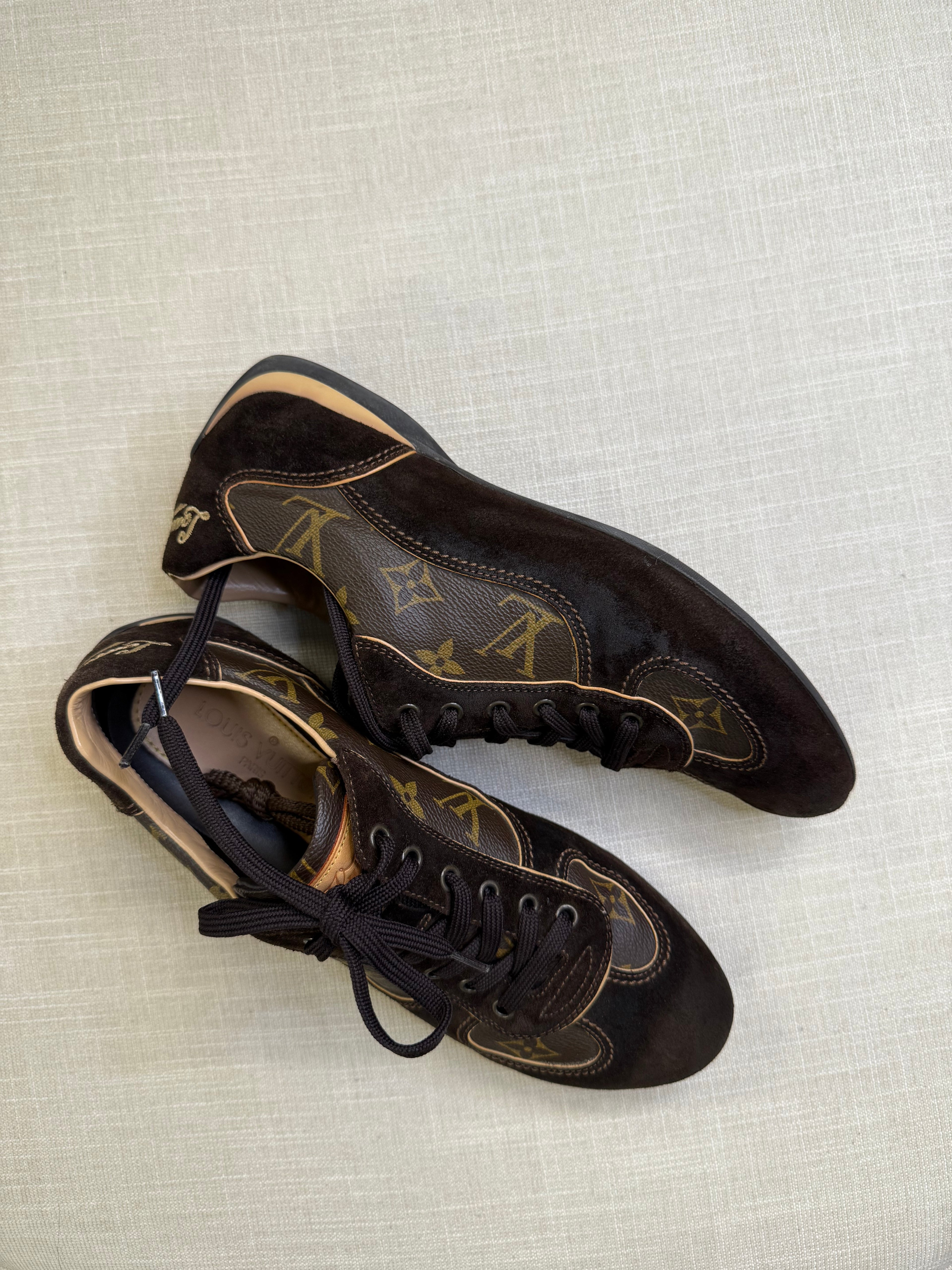 LOUIS VUITTON MONOGRAM/SUEDE SNEAKERS SIZE US 5 1/2