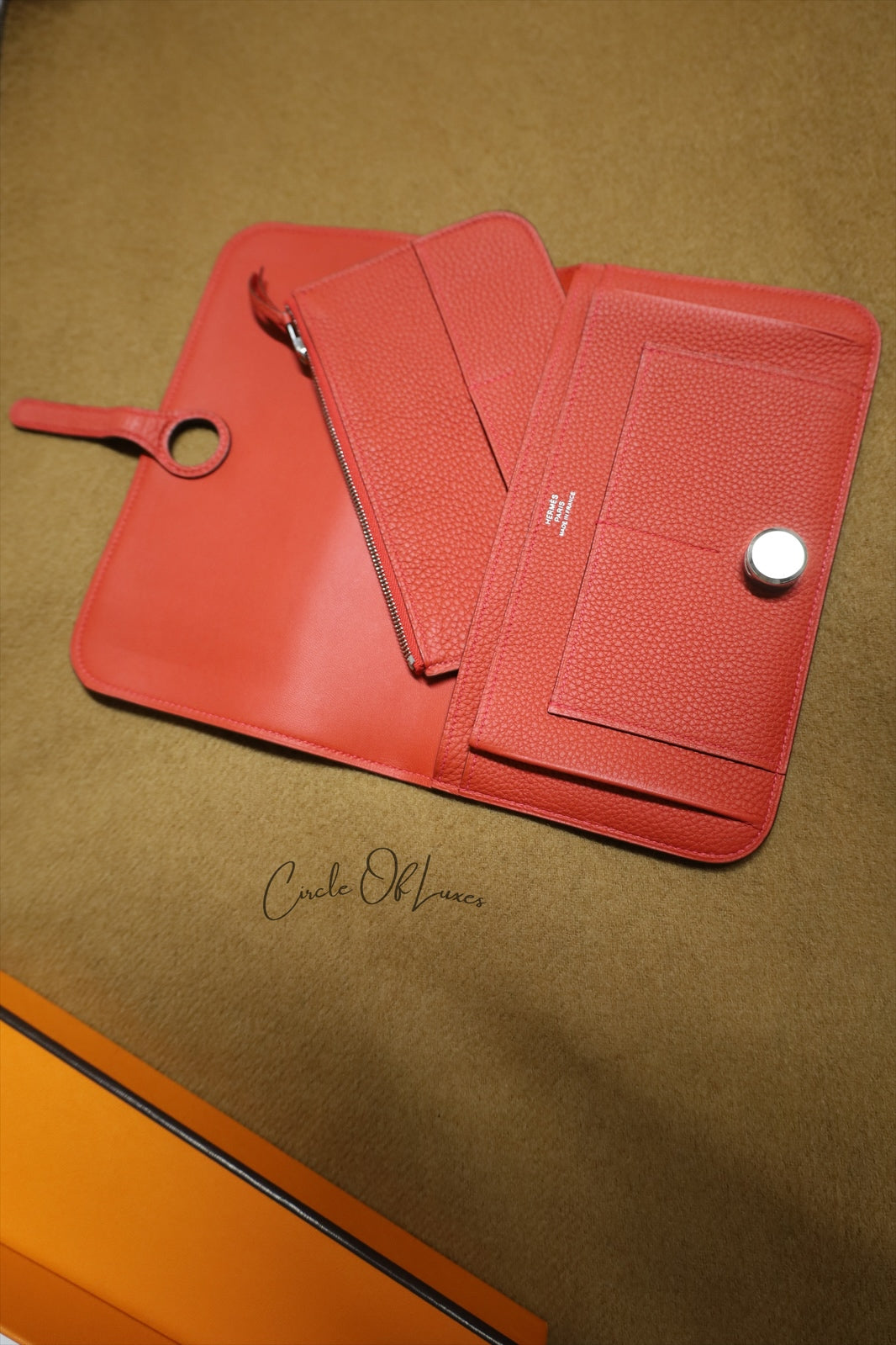 HERMES WALLET RED DOGON