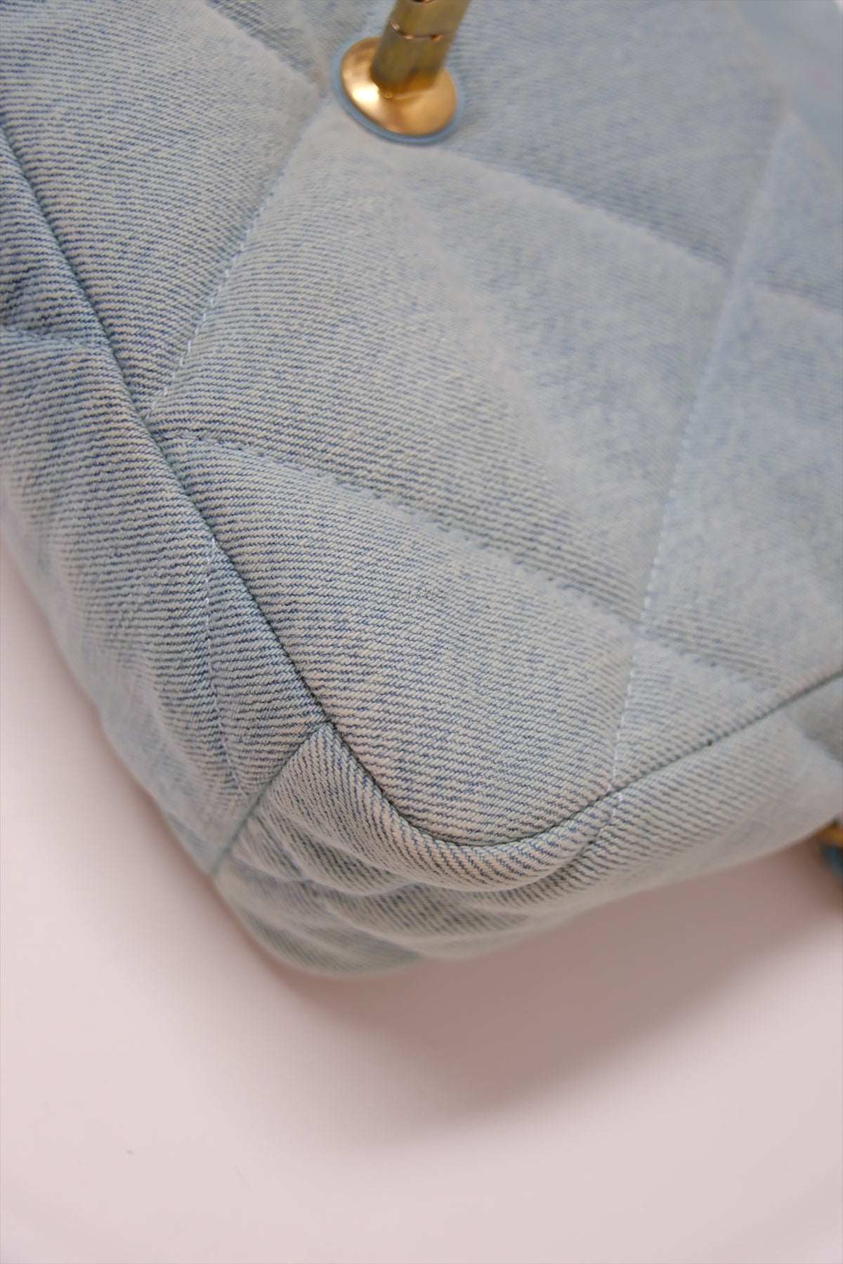 CHANEL C19 BLUE DENIM SMALL