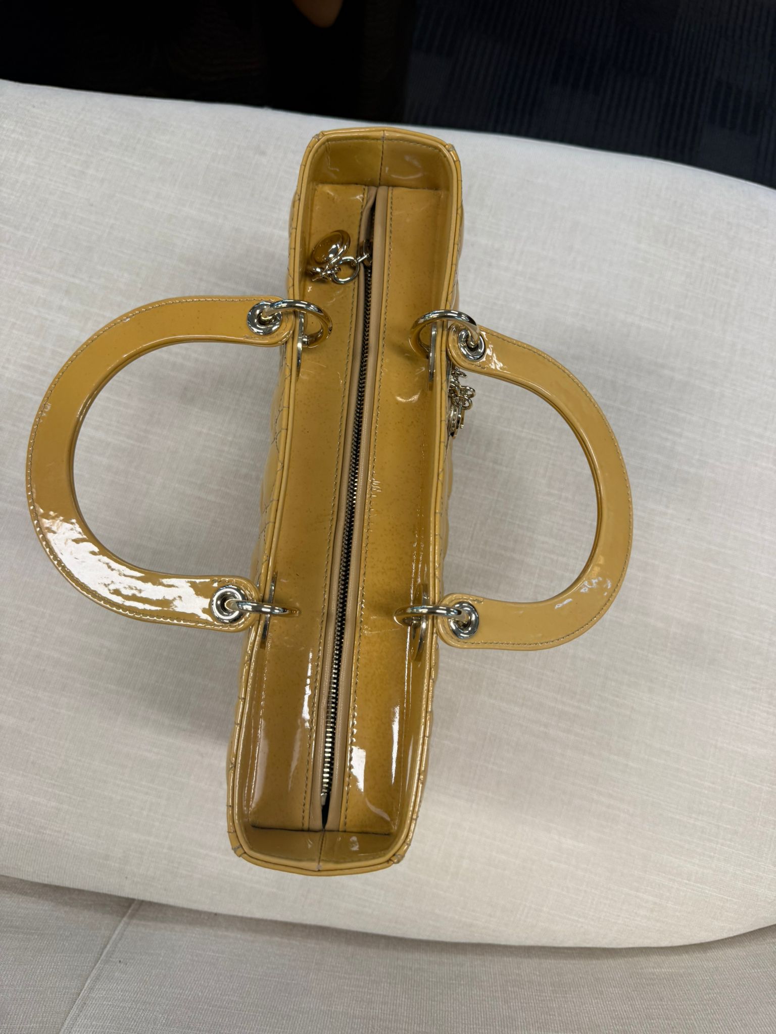 LADY DIOR LARGE YELLOW PATENT CANNAGE SHW