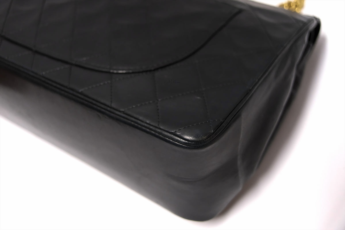 CHANEL BLACK LAMBSKIN MEDIUM FLAP BAG