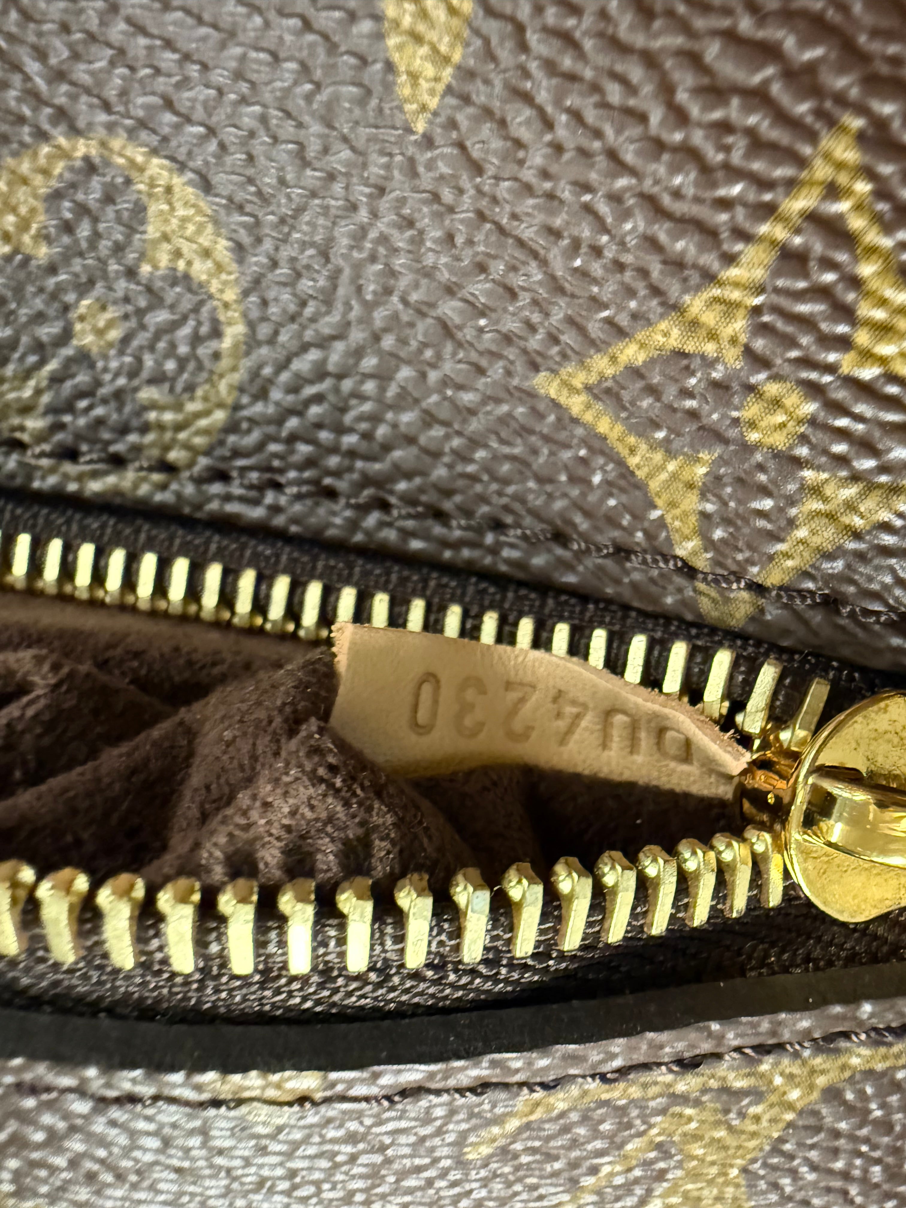LOUIS VUITTON POCHETTE METIS MONOGRAM