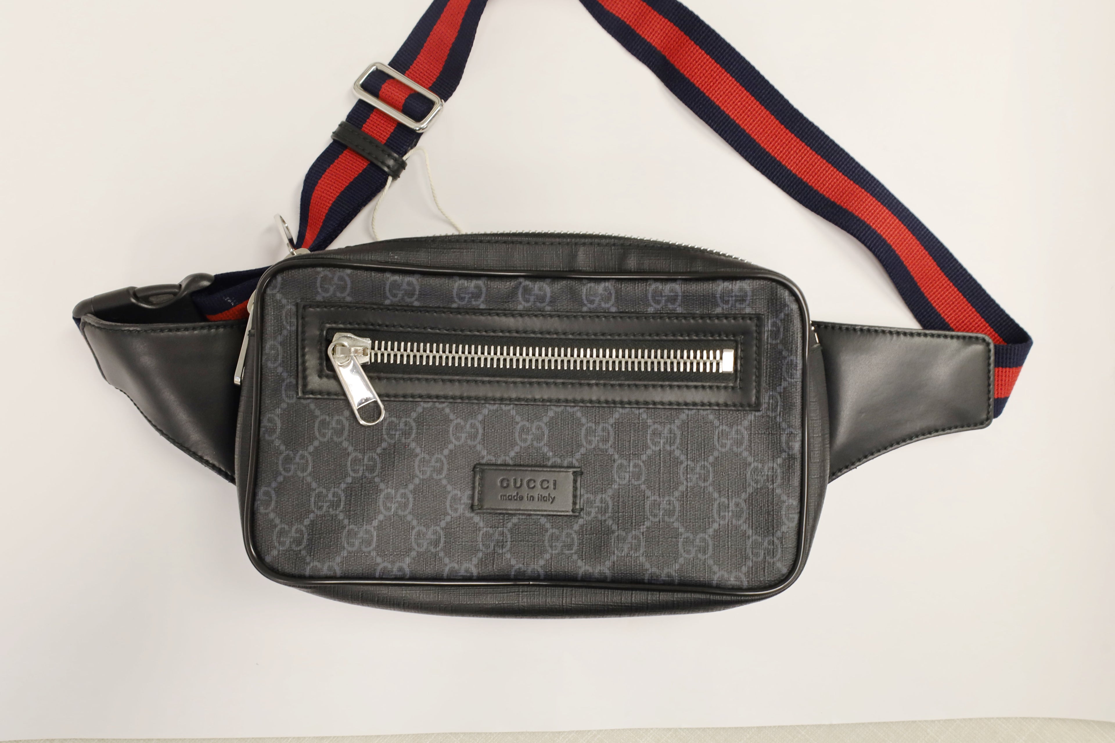 GUCCI SUPREME CANVAS BELT BAG