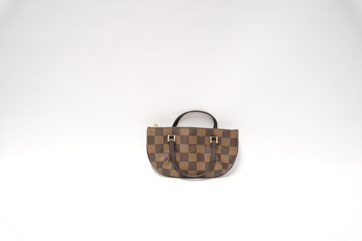 LOUIS VUITTON  MANOSQUE POUCH