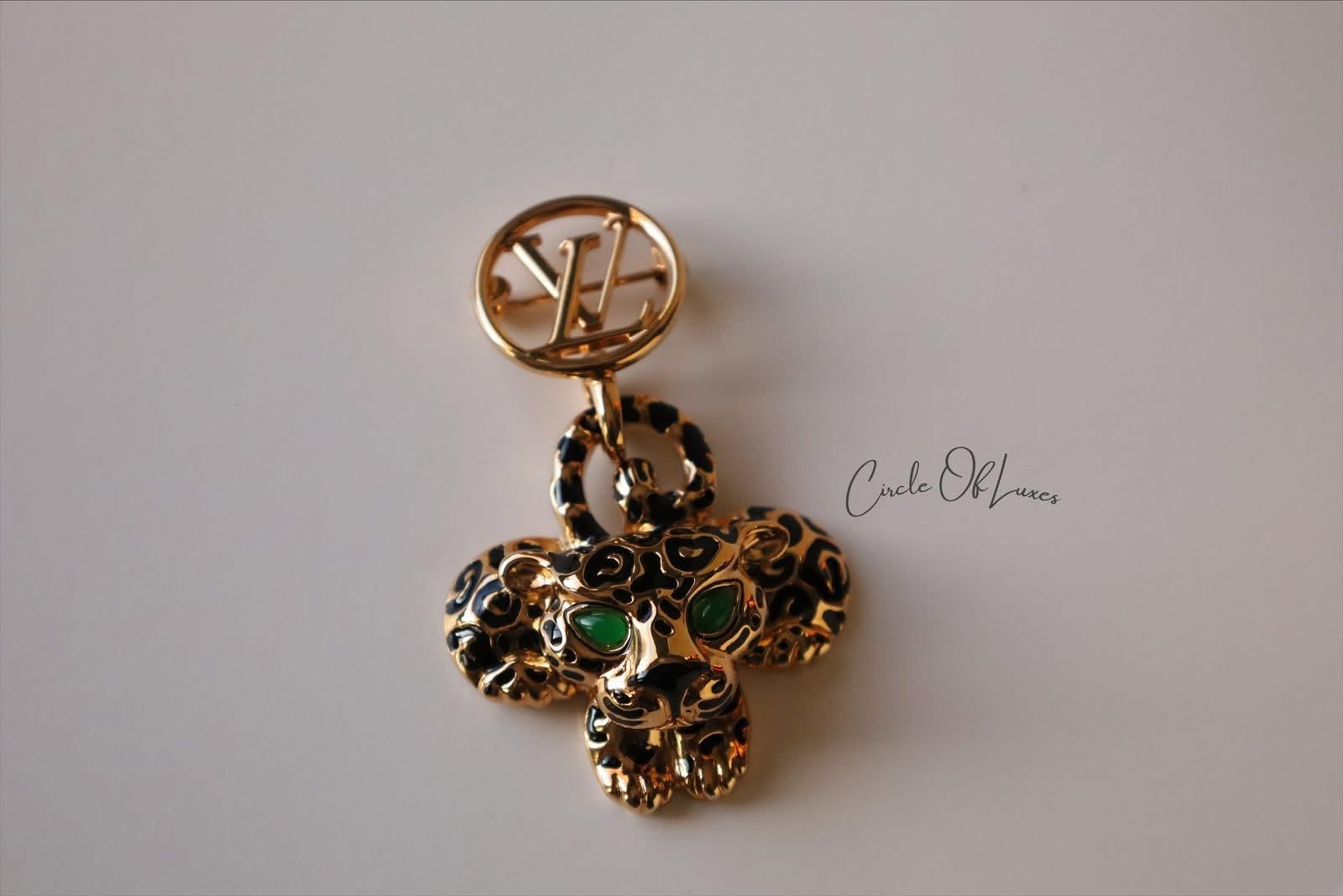 LOUIS VUITTON LEOPARD BROOCH GHW
