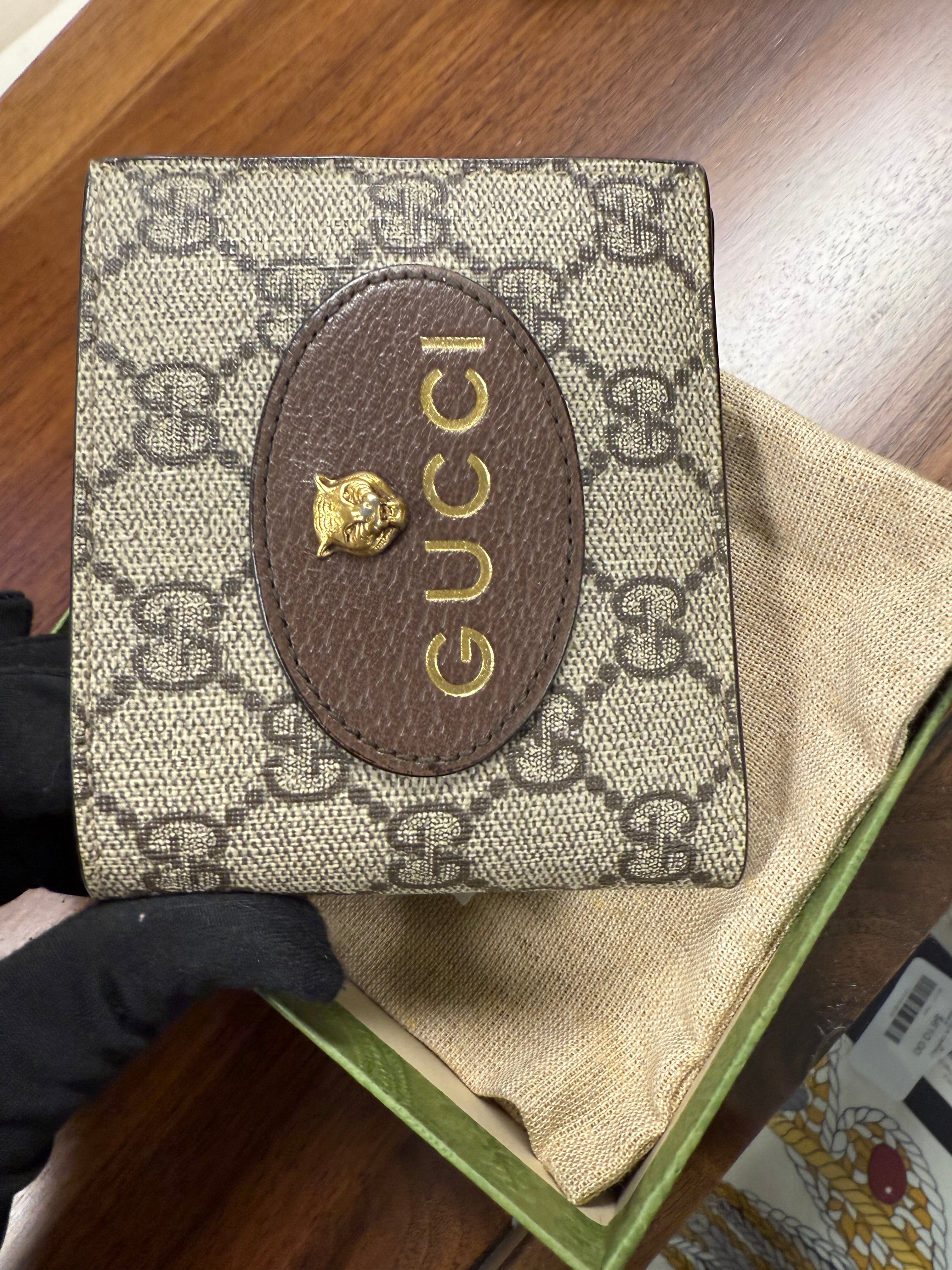 Gucci GG Supreme Bifold Wallet