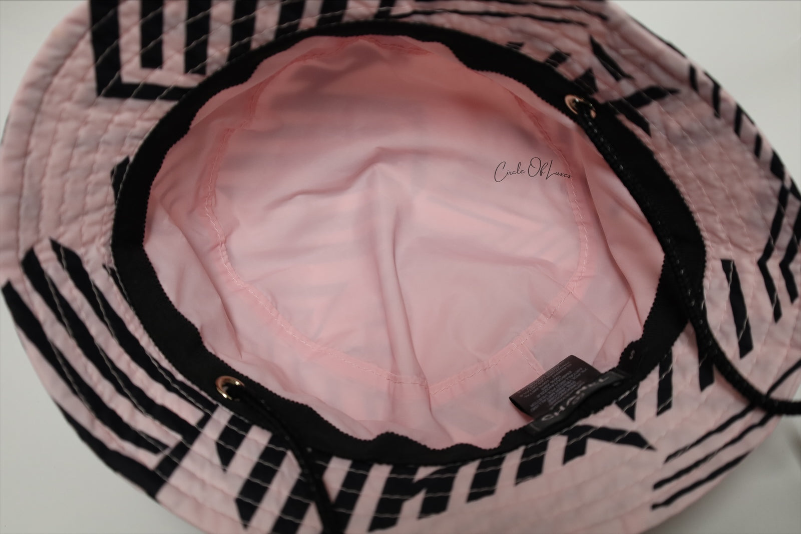 NEW CHANEL PINK BUCKET BAG SIZE S