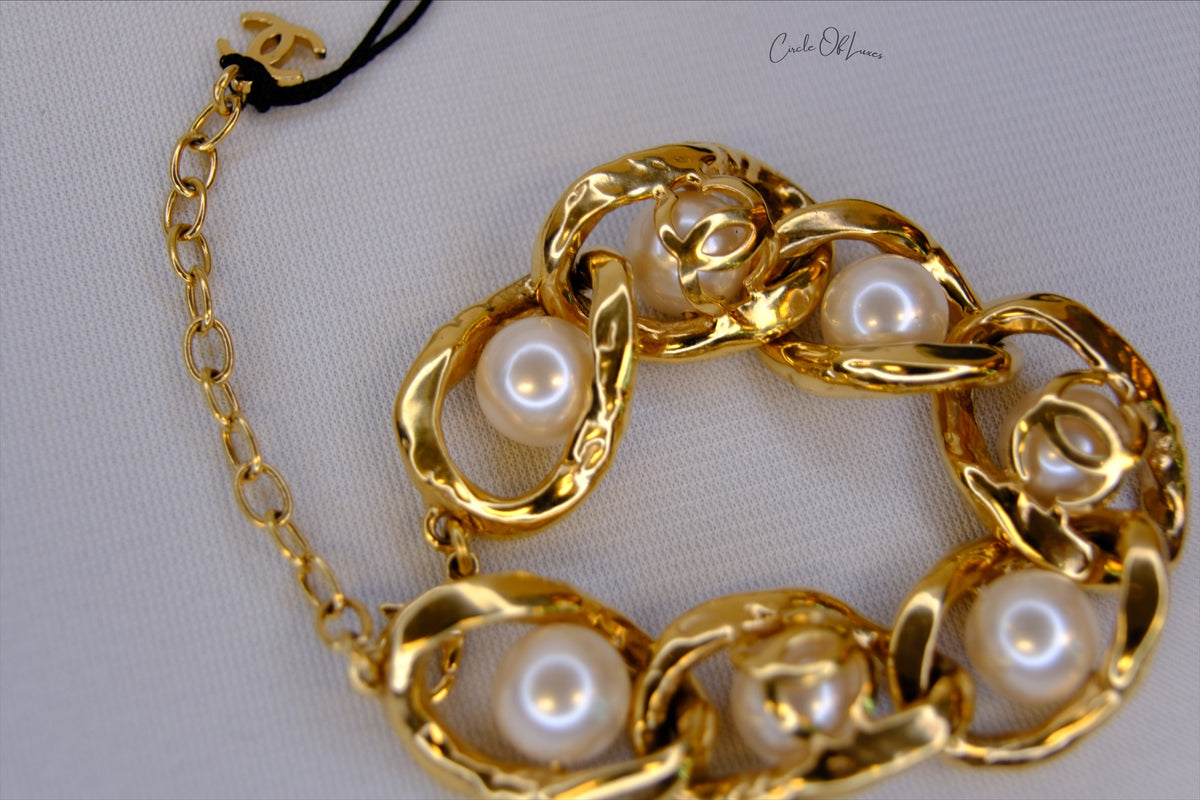 CHANEL PEARL BRACELET GHW