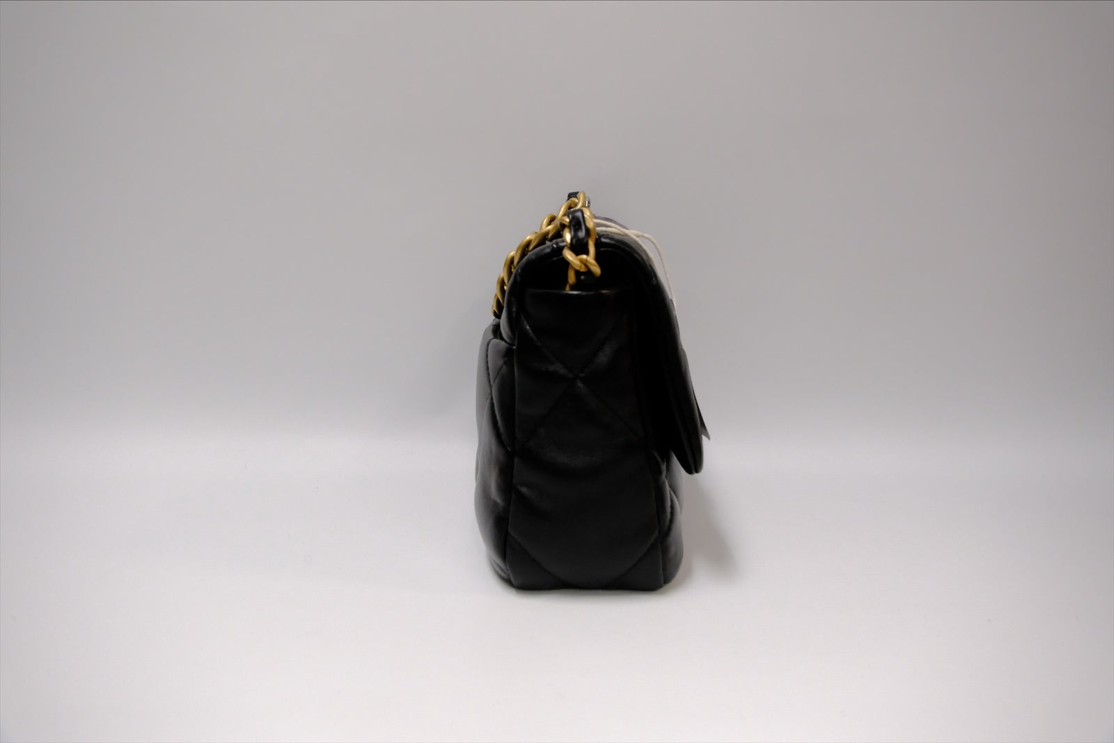 CHANEL C19 SMALL BLACK LAMSKIN