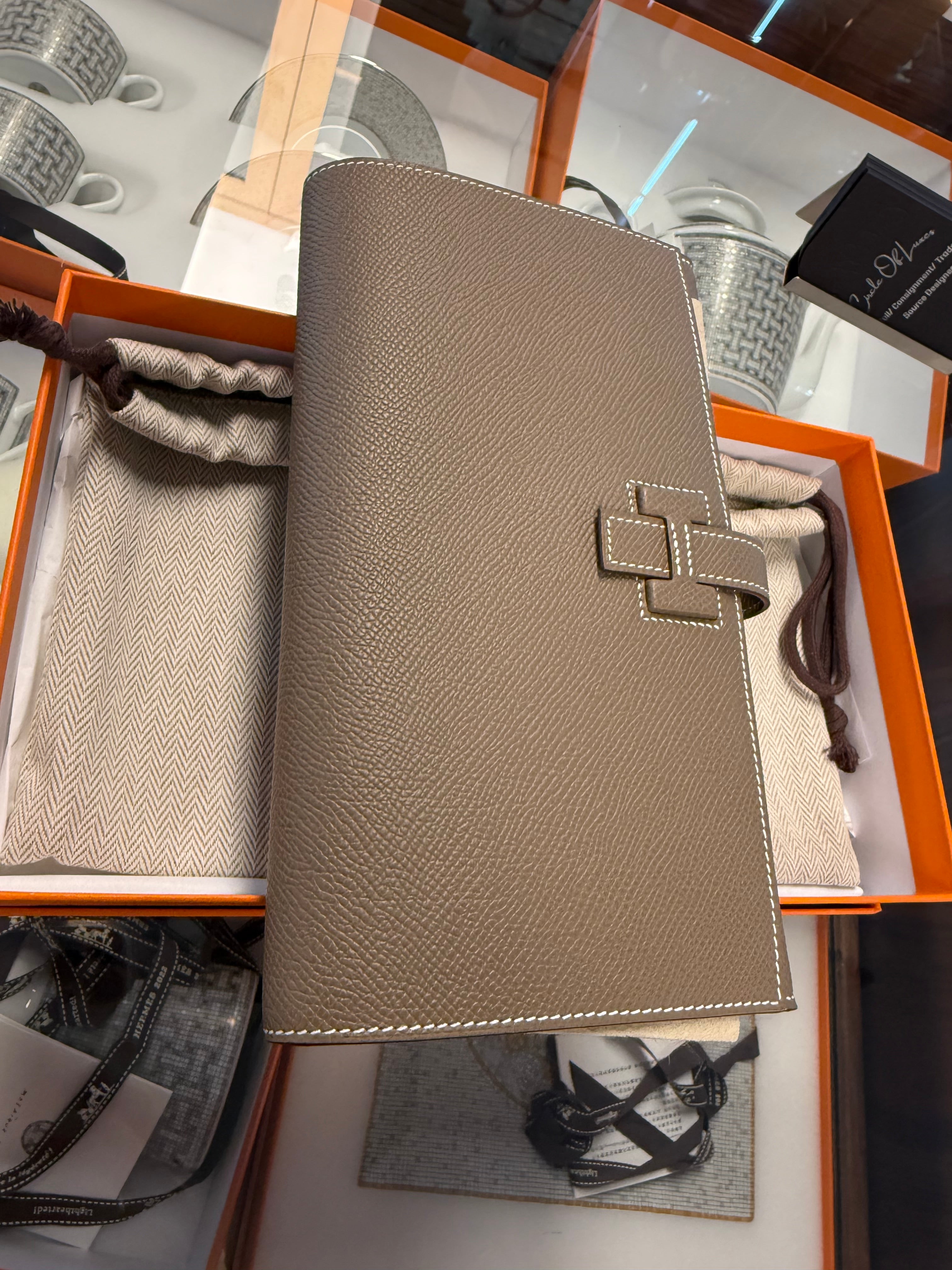 NEW H HERMES PASSANT TOUTENMAIN  WALLET ETOUPE