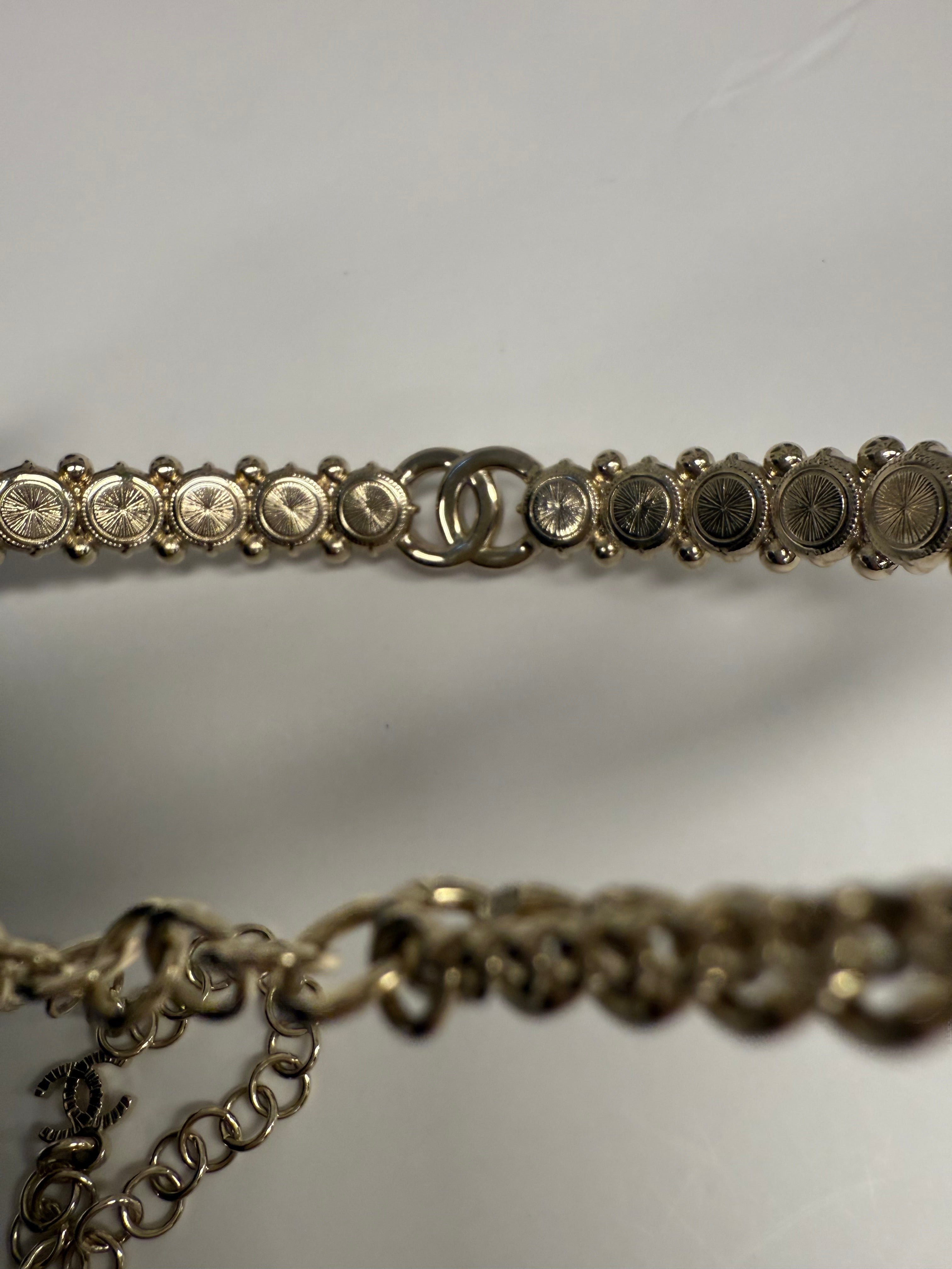 CHANEL COCO MARK A22C CHOKER  PEARL CHAMPAGNE GOLD