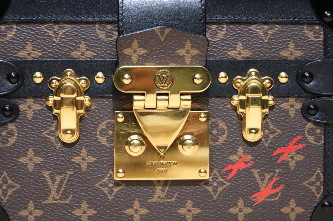 LOUIS VUITTON PETITE MALLE TRUNK MONOGRAM