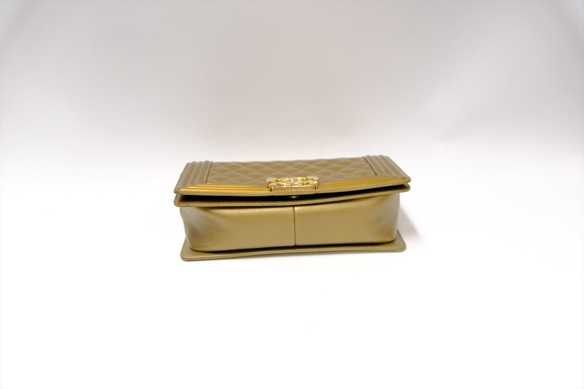 CHANEL OLD MEDIUM GOLD PATTERN GHW