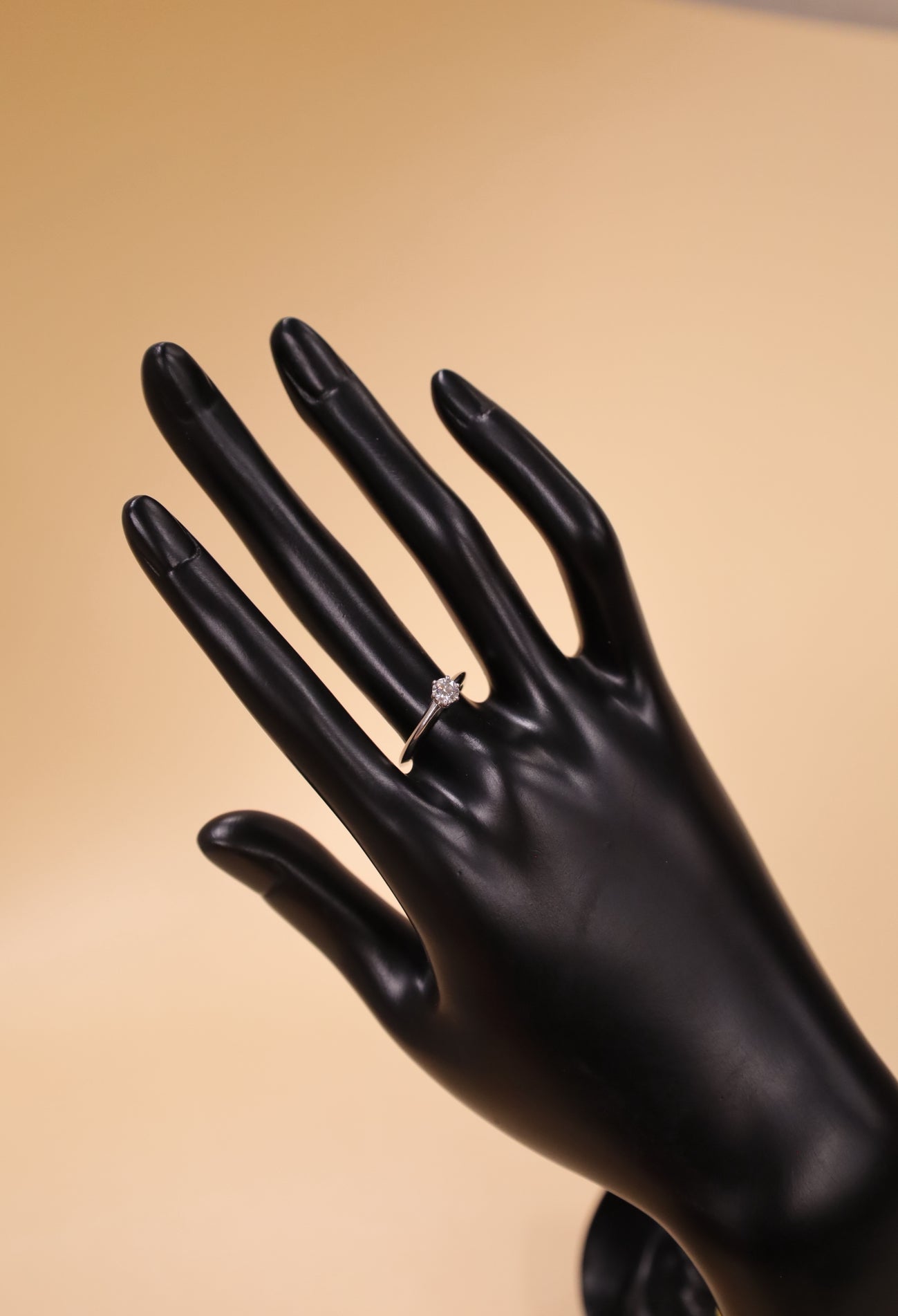 TIFFANY & Co  DIAMONDS RING 0.28 ct