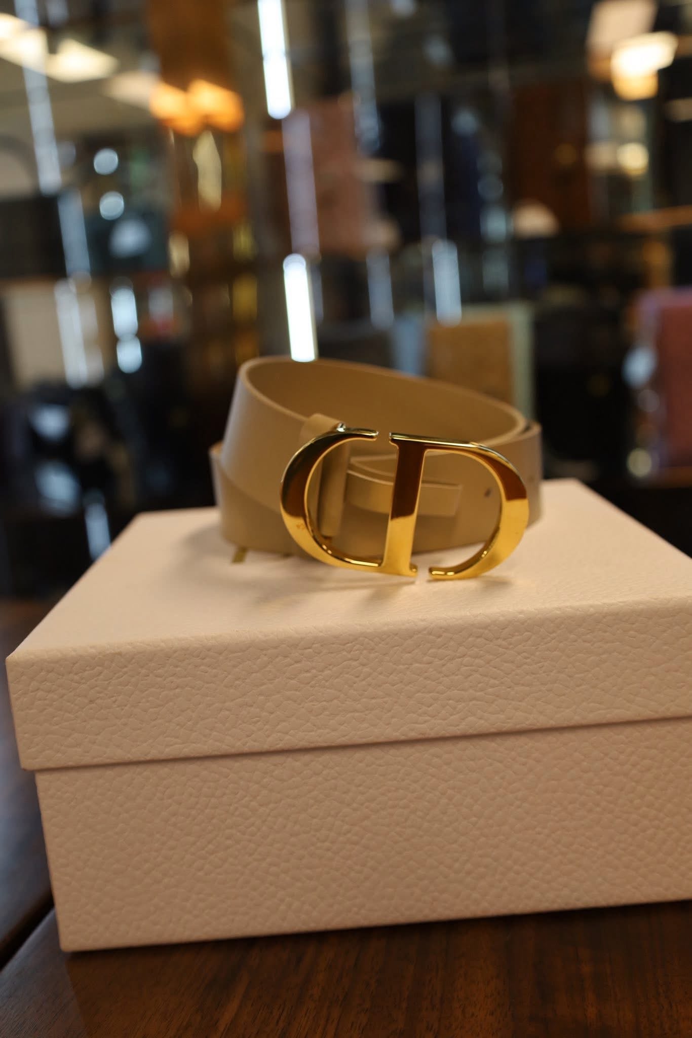 DIOR LEATHER BELT SIZE 75 GHW