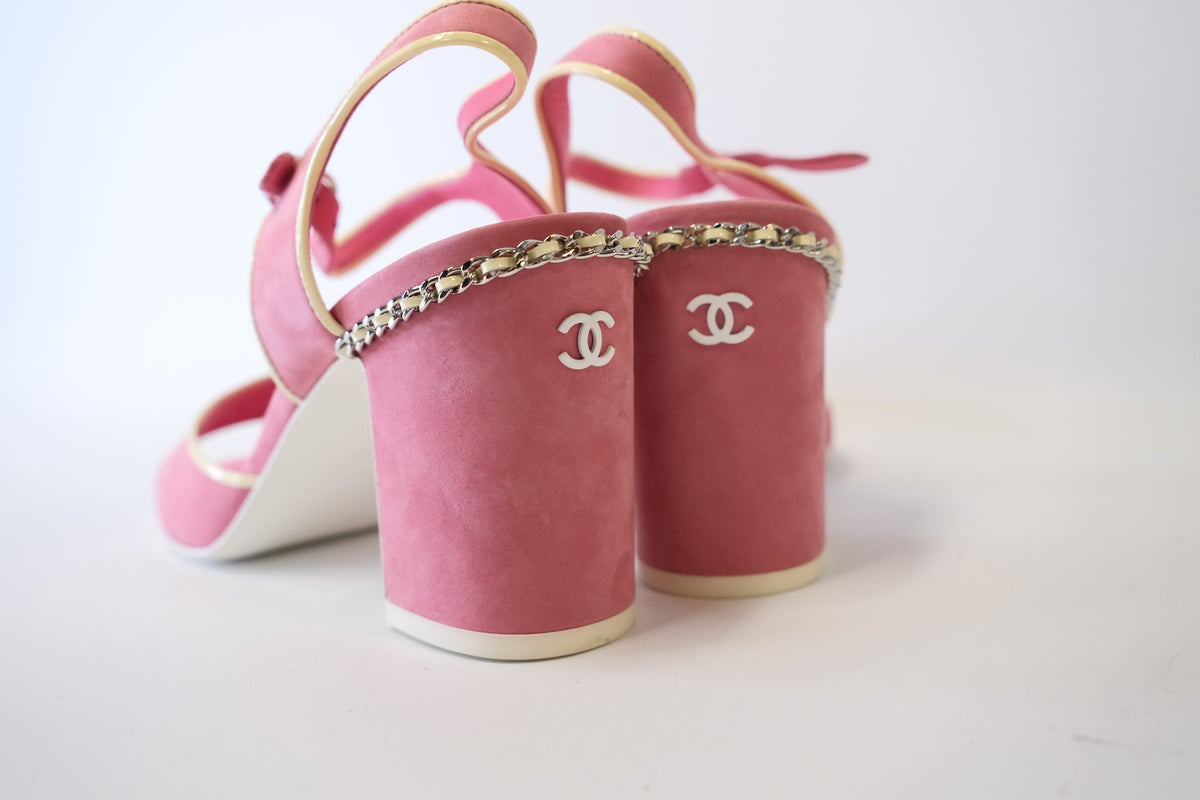 CHANEL PINK SUEDE PUMP SIZE 37