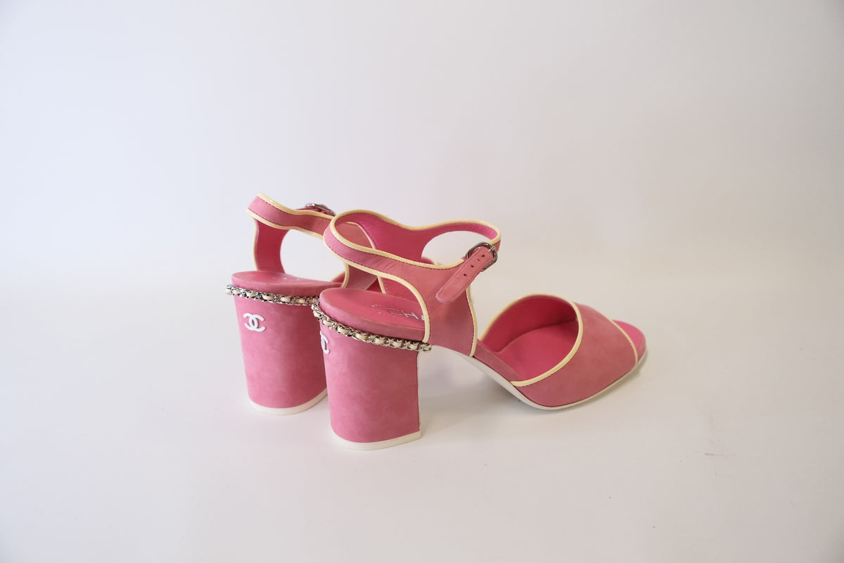 CHANEL PINK SUEDE PUMP SIZE 37