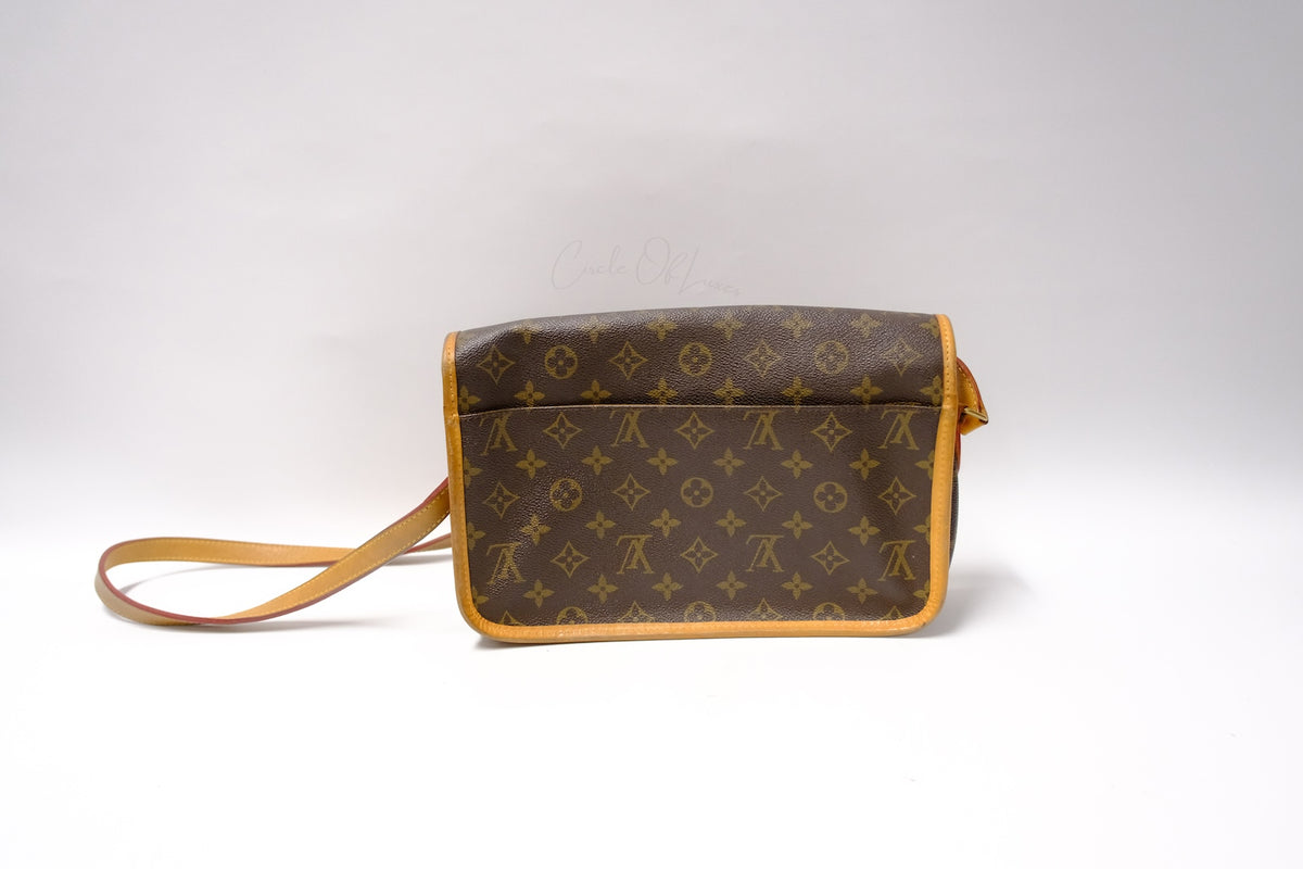 Louis Vuitton Vintage Monogram Gibeciere MM Shoulder Bag