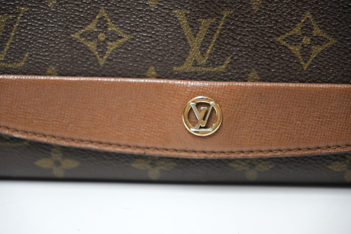 LOUIS VUITTON BORDEAUX VINTAGE CLUTCH BAG MONOGRAM